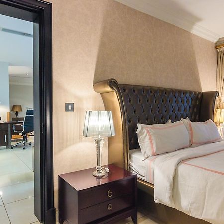 L'Eola Suites Αμπούζα Εξωτερικό φωτογραφία