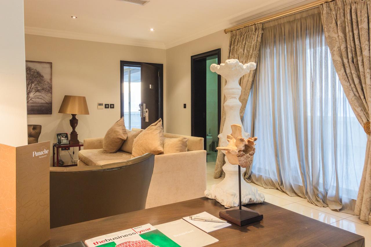 L'Eola Suites Αμπούζα Εξωτερικό φωτογραφία