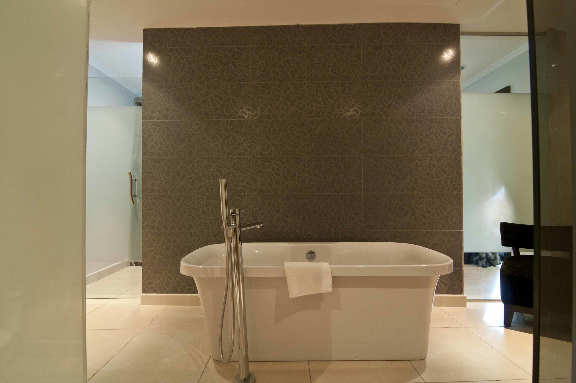 L'Eola Suites Αμπούζα Εξωτερικό φωτογραφία