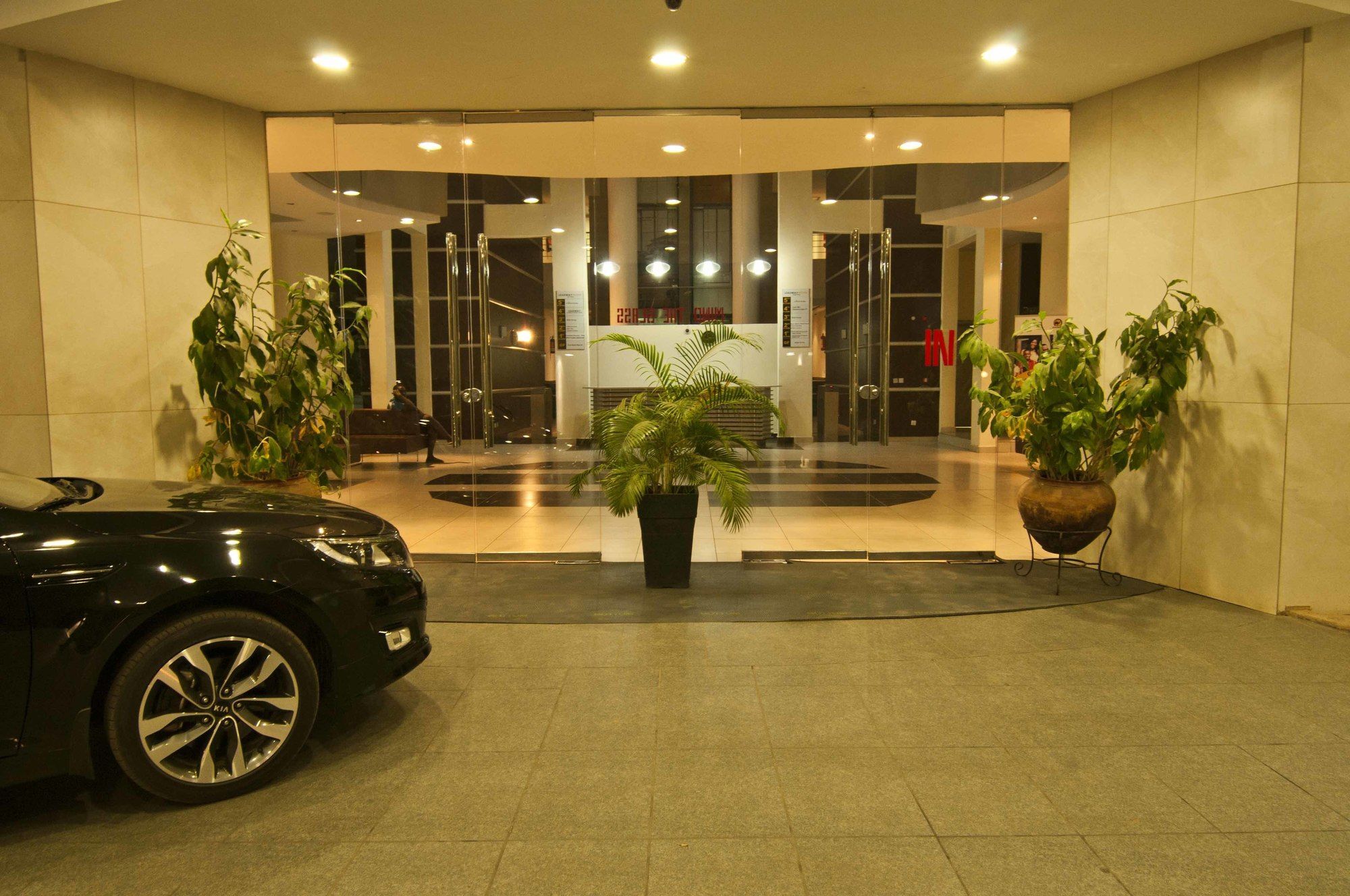 L'Eola Suites Αμπούζα Εξωτερικό φωτογραφία