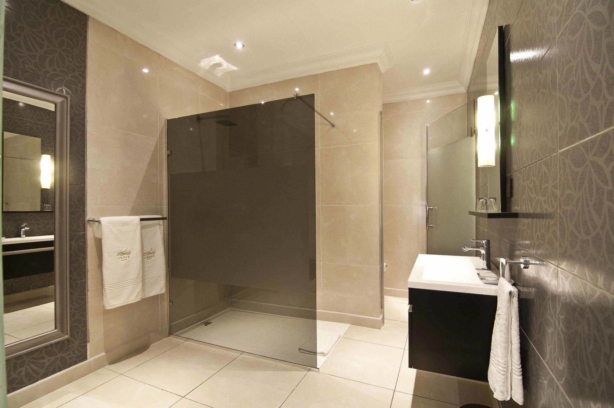 L'Eola Suites Αμπούζα Εξωτερικό φωτογραφία
