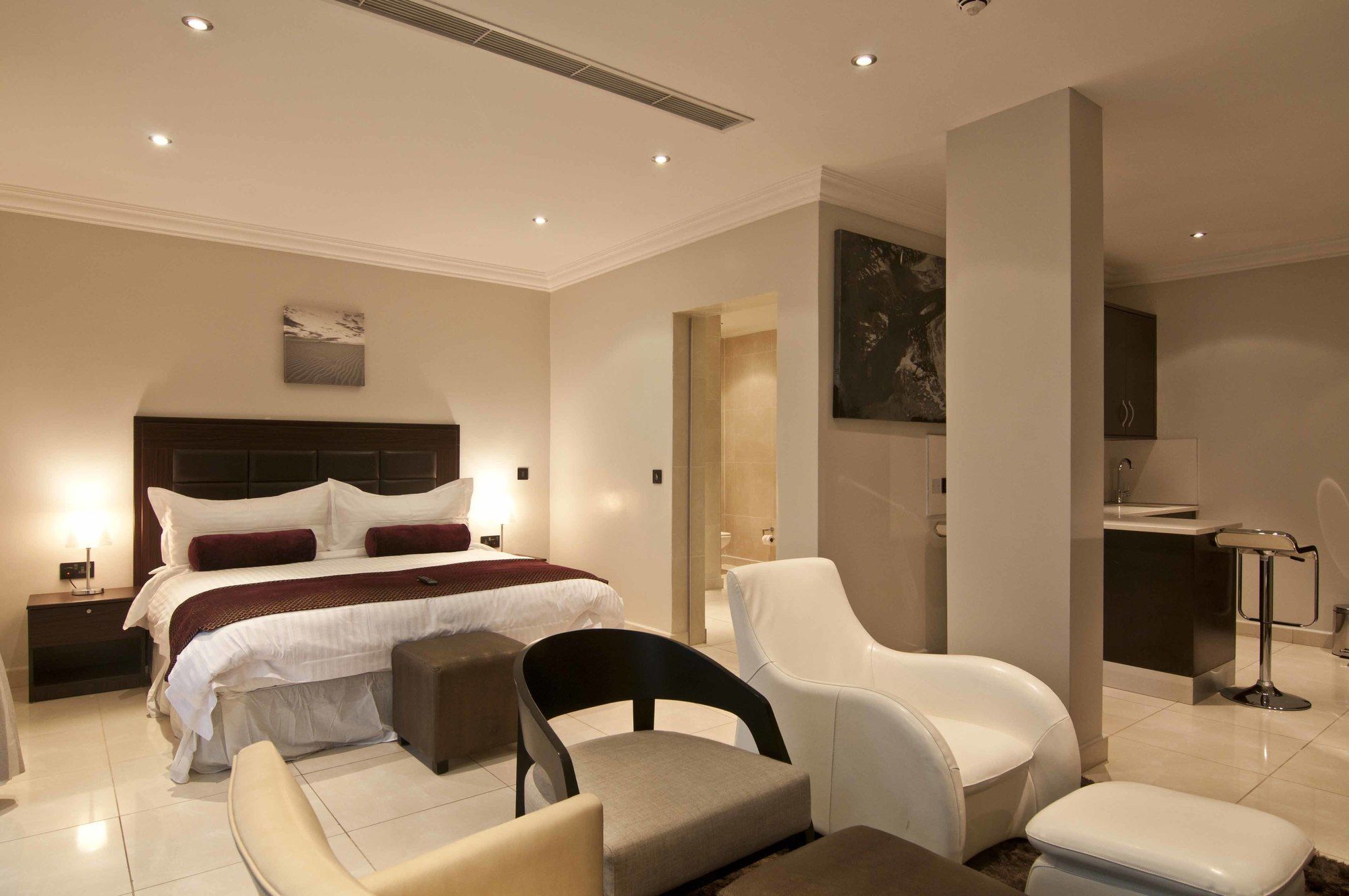 L'Eola Suites Αμπούζα Εξωτερικό φωτογραφία